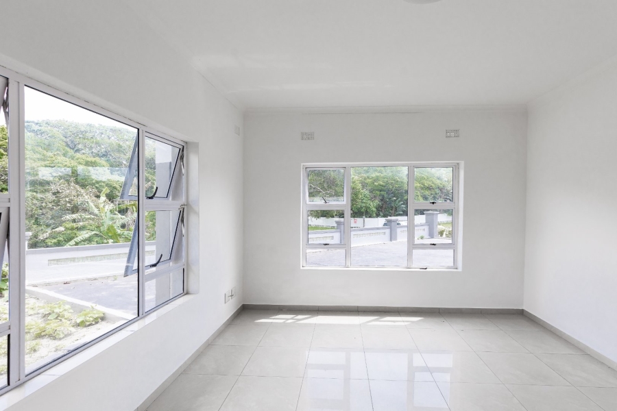 4 Bedroom Property for Sale in Oslo Beach KwaZulu-Natal