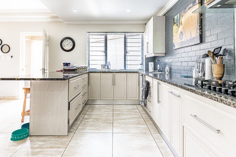 3 Bedroom Property for Sale in Shelly Beach KwaZulu-Natal