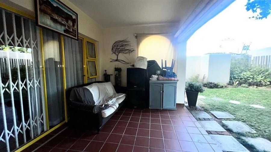 3 Bedroom Property for Sale in Uvongo KwaZulu-Natal