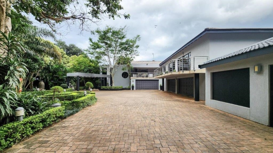 6 Bedroom Property for Sale in St Michaels On Sea KwaZulu-Natal