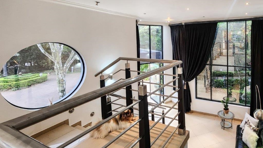 6 Bedroom Property for Sale in St Michaels On Sea KwaZulu-Natal