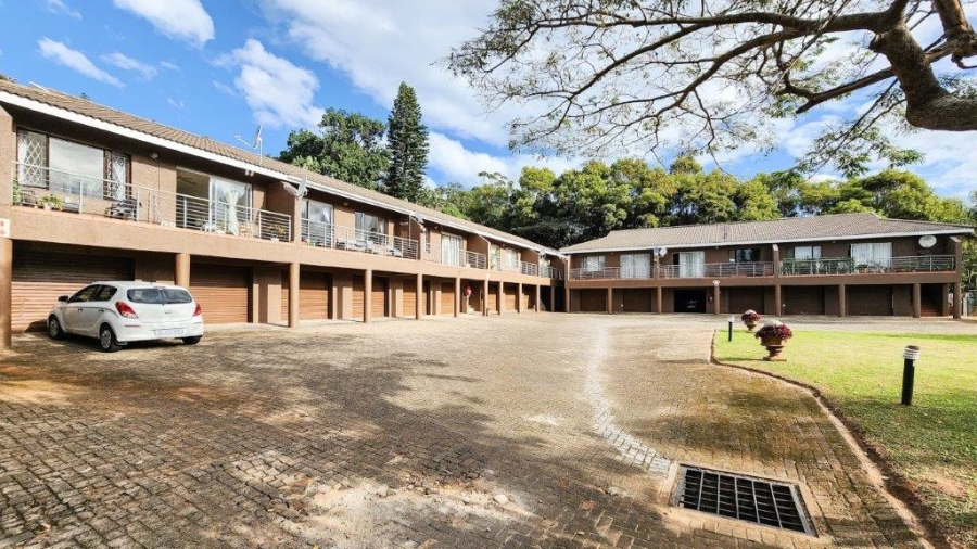 6 Bedroom Property for Sale in St Michaels On Sea KwaZulu-Natal