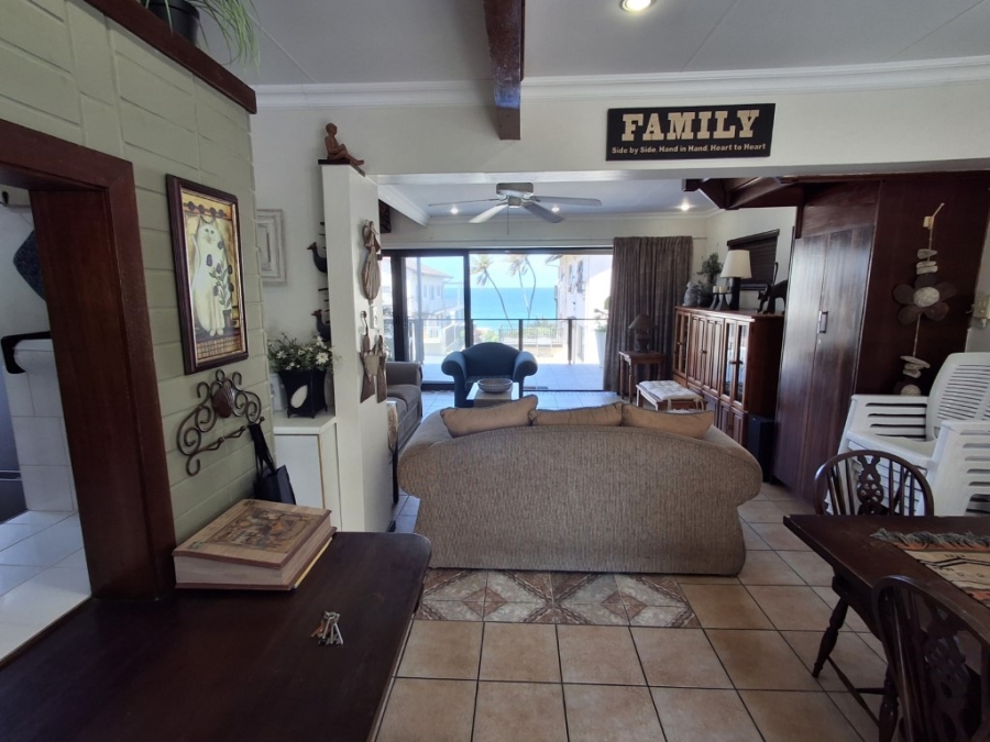 2 Bedroom Property for Sale in Uvongo KwaZulu-Natal