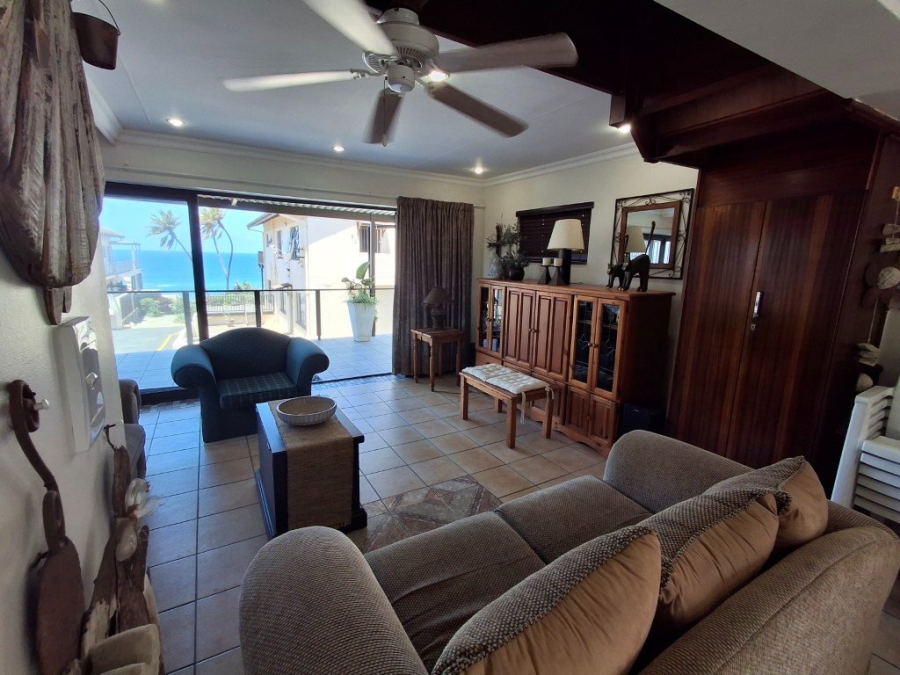 2 Bedroom Property for Sale in Uvongo KwaZulu-Natal