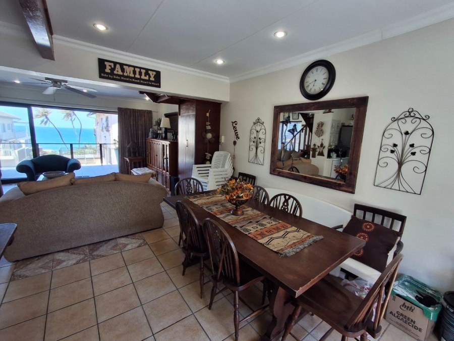 2 Bedroom Property for Sale in Uvongo KwaZulu-Natal
