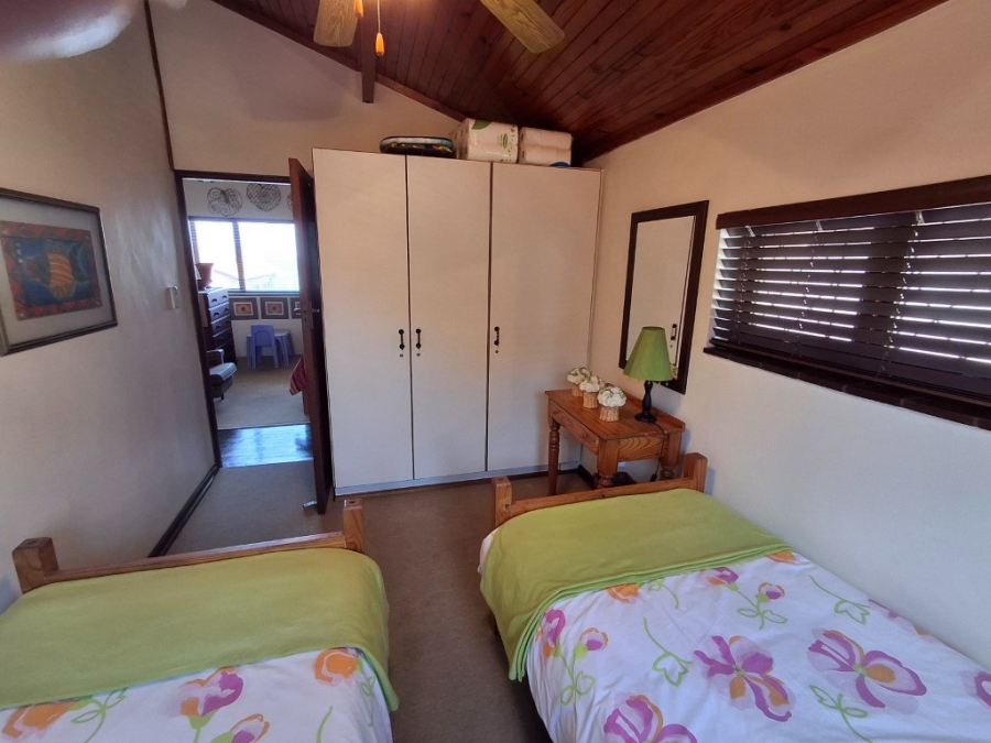 2 Bedroom Property for Sale in Uvongo KwaZulu-Natal