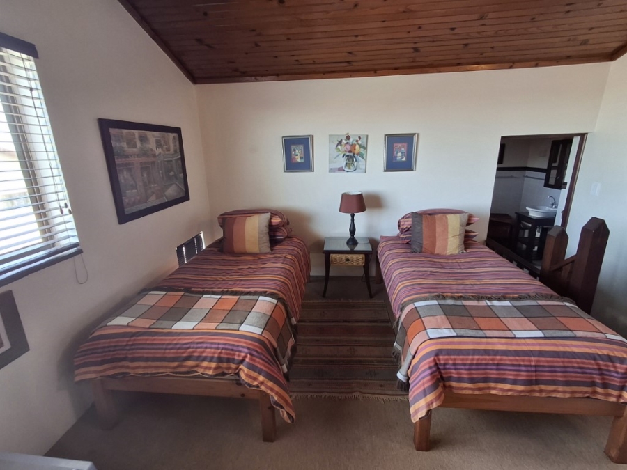 2 Bedroom Property for Sale in Uvongo KwaZulu-Natal