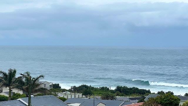 5 Bedroom Property for Sale in Uvongo KwaZulu-Natal