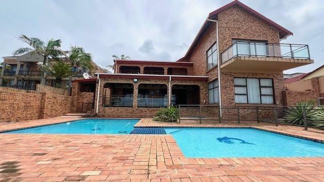 5 Bedroom Property for Sale in Uvongo KwaZulu-Natal