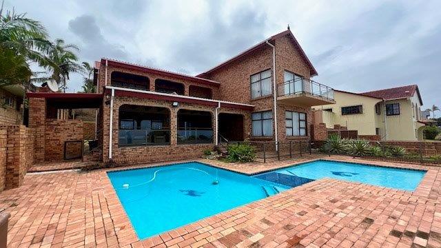 5 Bedroom Property for Sale in Uvongo KwaZulu-Natal