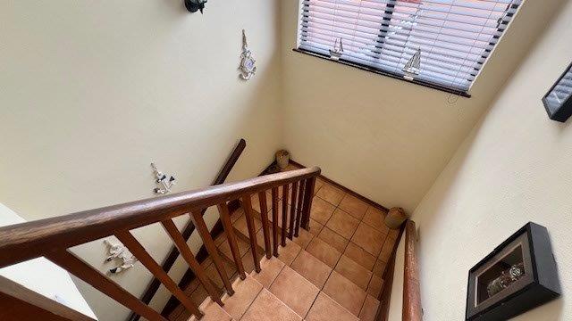 5 Bedroom Property for Sale in Uvongo KwaZulu-Natal