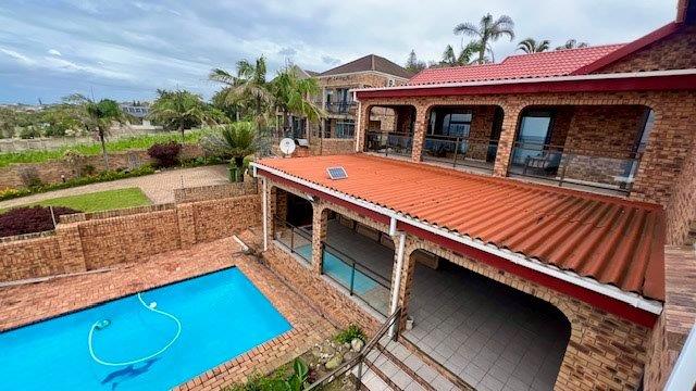 5 Bedroom Property for Sale in Uvongo KwaZulu-Natal