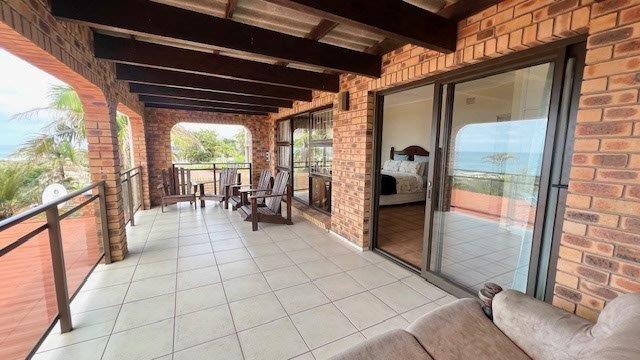 5 Bedroom Property for Sale in Uvongo KwaZulu-Natal
