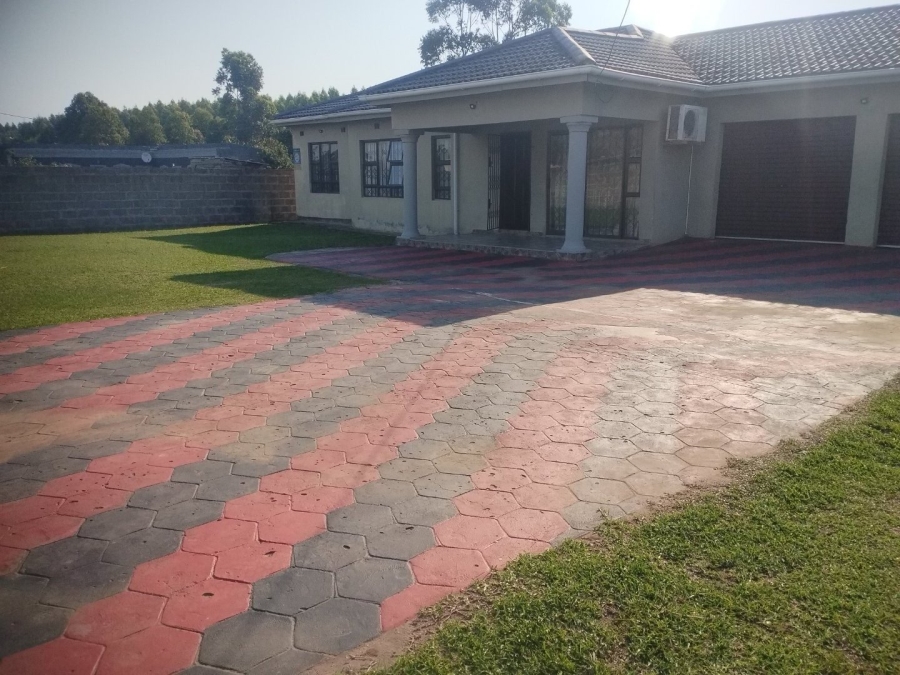  Bedroom Property for Sale in Esikhawini KwaZulu-Natal