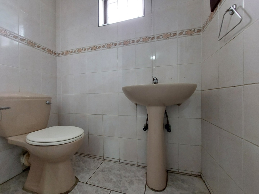 3 Bedroom Property for Sale in Blythedale KwaZulu-Natal