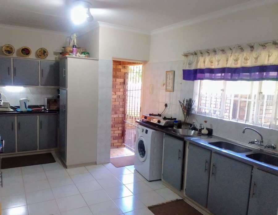 2 Bedroom Property for Sale in Aviary Hill KwaZulu-Natal