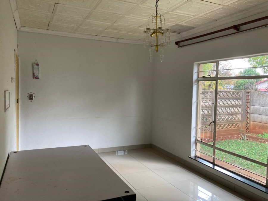 3 Bedroom Property for Sale in Fairleigh KwaZulu-Natal