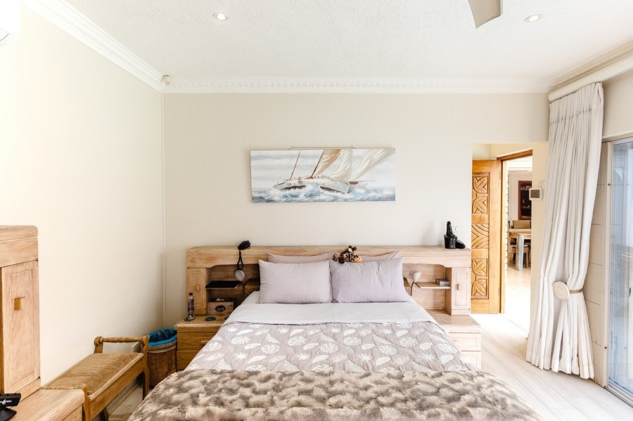 6 Bedroom Property for Sale in Shelly Beach KwaZulu-Natal