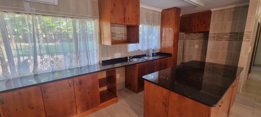 3 Bedroom Property for Sale in Southport KwaZulu-Natal