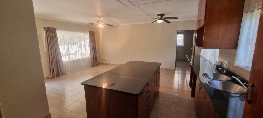 3 Bedroom Property for Sale in Southport KwaZulu-Natal