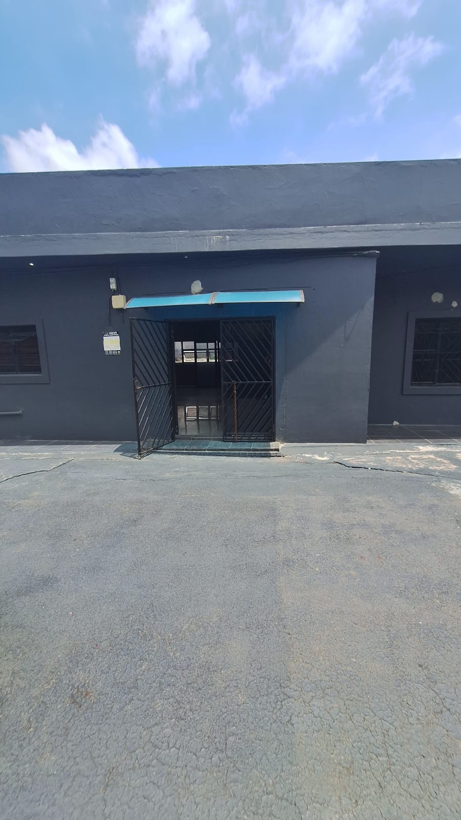 To Let commercial Property for Rent in Sunford KwaZulu-Natal