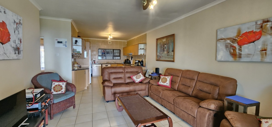 2 Bedroom Property for Sale in Hibberdene KwaZulu-Natal