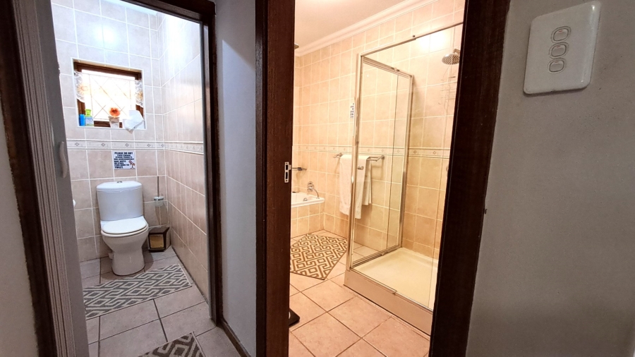 4 Bedroom Property for Sale in Glenmore KwaZulu-Natal