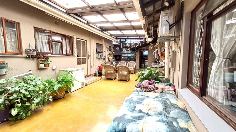 4 Bedroom Property for Sale in Glenmore KwaZulu-Natal