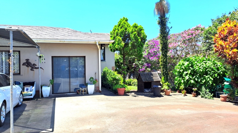 4 Bedroom Property for Sale in Glenmore KwaZulu-Natal