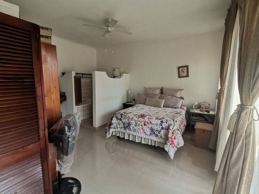 2 Bedroom Property for Sale in Margate KwaZulu-Natal