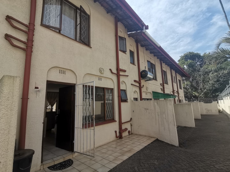 2 Bedroom Property for Sale in Margate KwaZulu-Natal