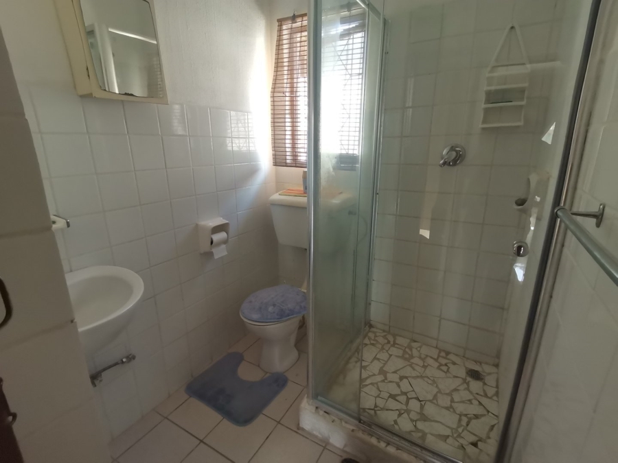 2 Bedroom Property for Sale in Margate KwaZulu-Natal