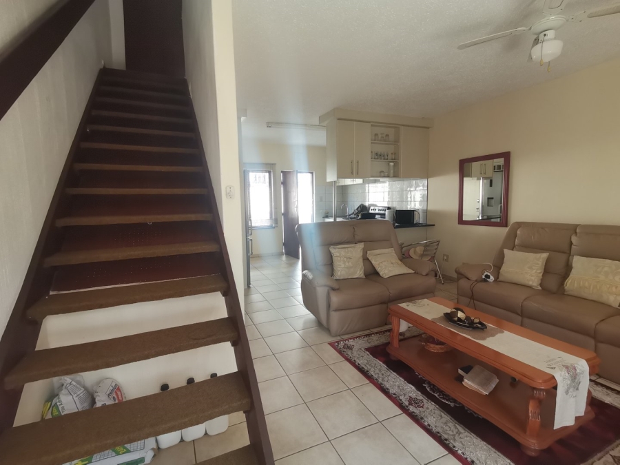 2 Bedroom Property for Sale in Margate KwaZulu-Natal
