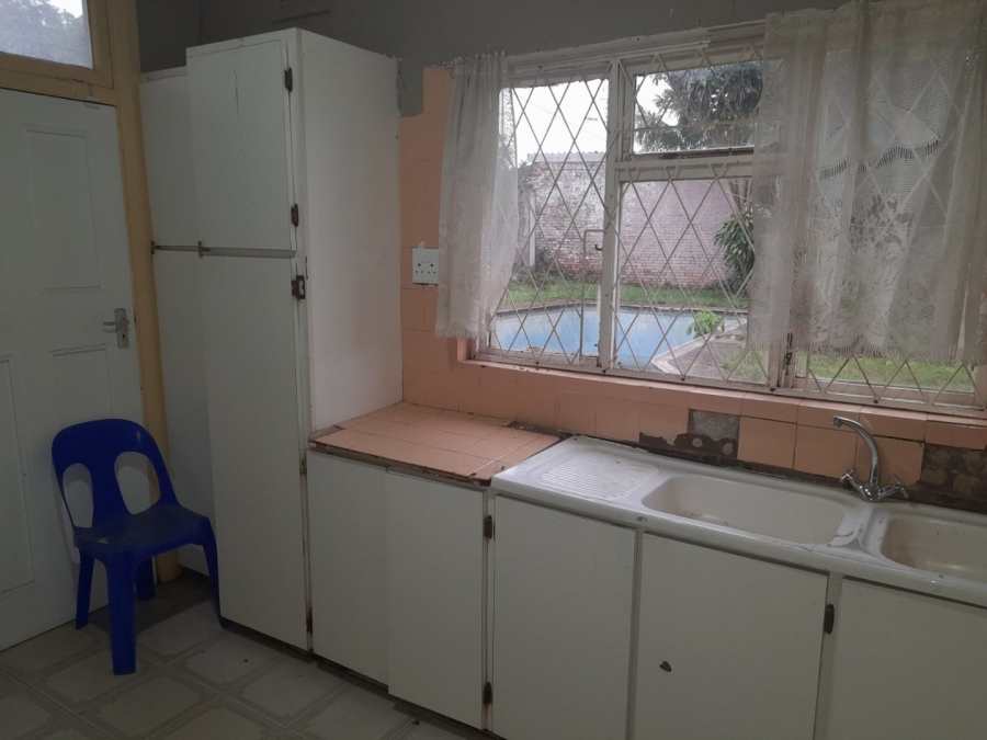 3 Bedroom Property for Sale in Glenwood KwaZulu-Natal
