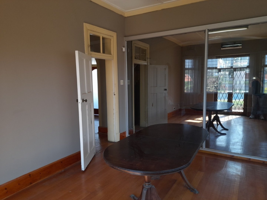 3 Bedroom Property for Sale in Glenwood KwaZulu-Natal