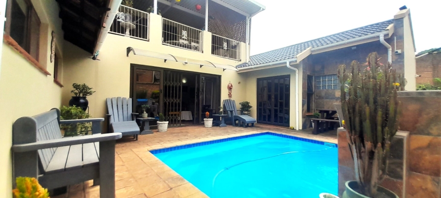 3 Bedroom Property for Sale in Amanzimtoti KwaZulu-Natal