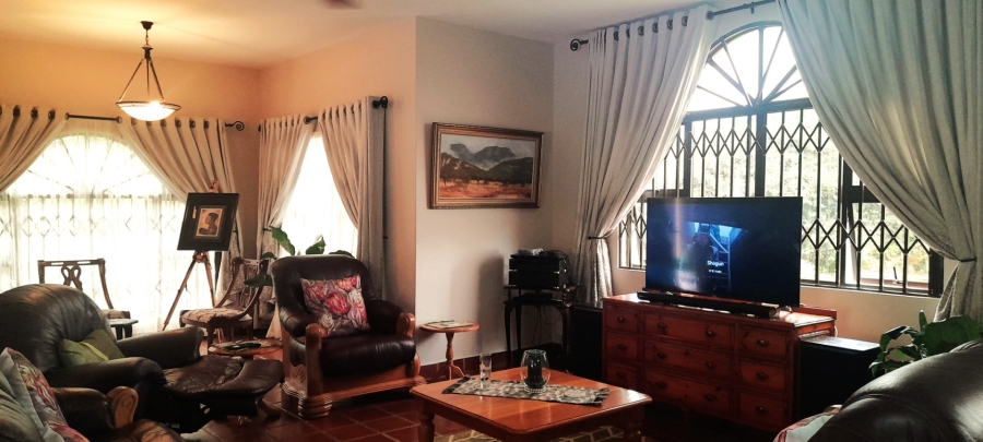 3 Bedroom Property for Sale in Amanzimtoti KwaZulu-Natal
