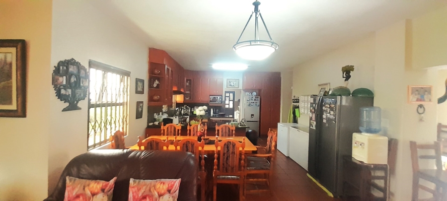 3 Bedroom Property for Sale in Amanzimtoti KwaZulu-Natal