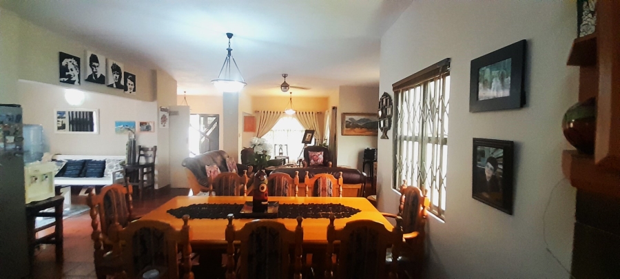 3 Bedroom Property for Sale in Amanzimtoti KwaZulu-Natal