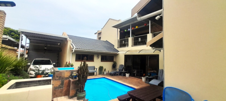 3 Bedroom Property for Sale in Amanzimtoti KwaZulu-Natal