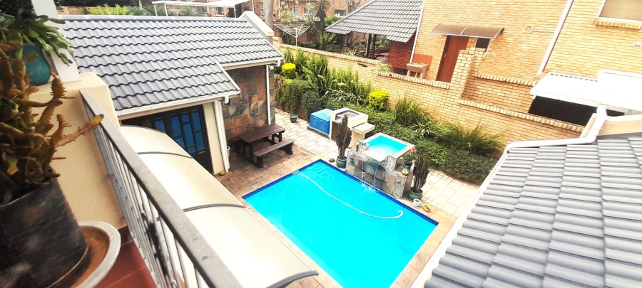 3 Bedroom Property for Sale in Amanzimtoti KwaZulu-Natal