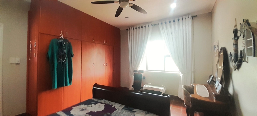3 Bedroom Property for Sale in Amanzimtoti KwaZulu-Natal