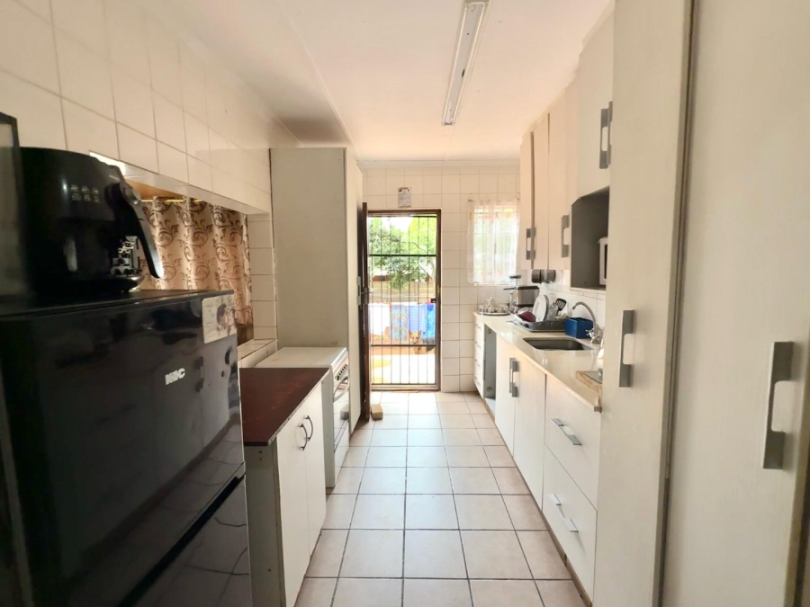 3 Bedroom Property for Sale in Lennoxton KwaZulu-Natal