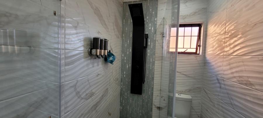 2 Bedroom Property for Sale in Oslo Beach KwaZulu-Natal