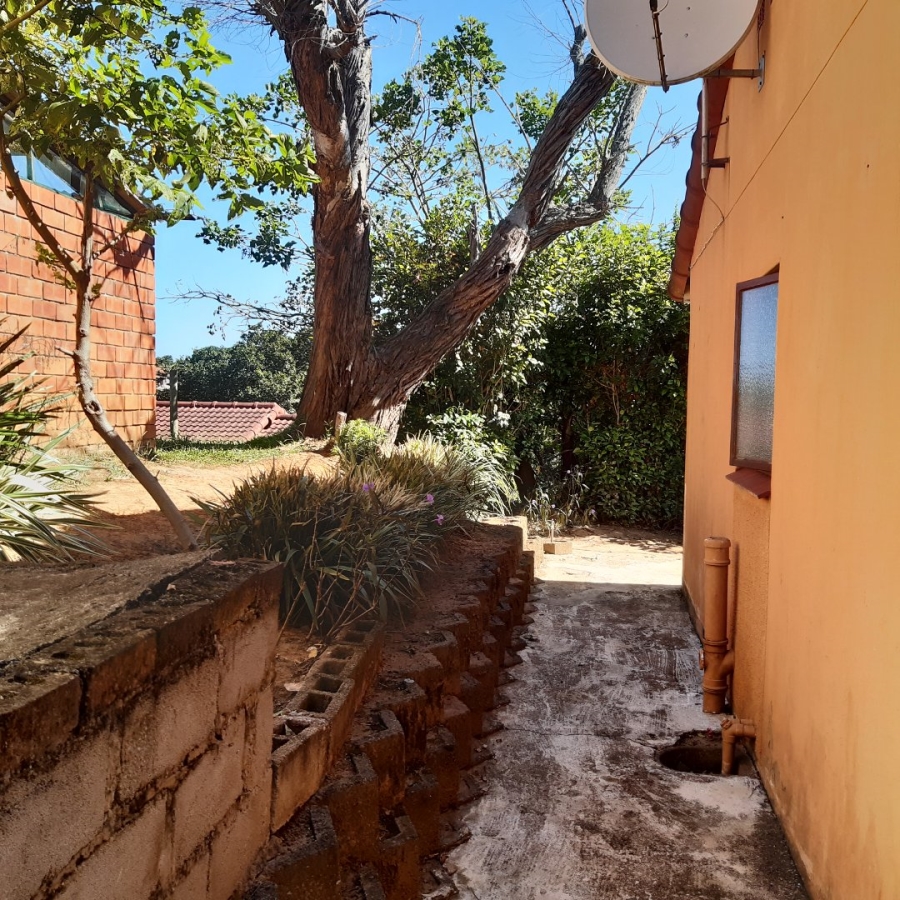 2 Bedroom Property for Sale in Oslo Beach KwaZulu-Natal