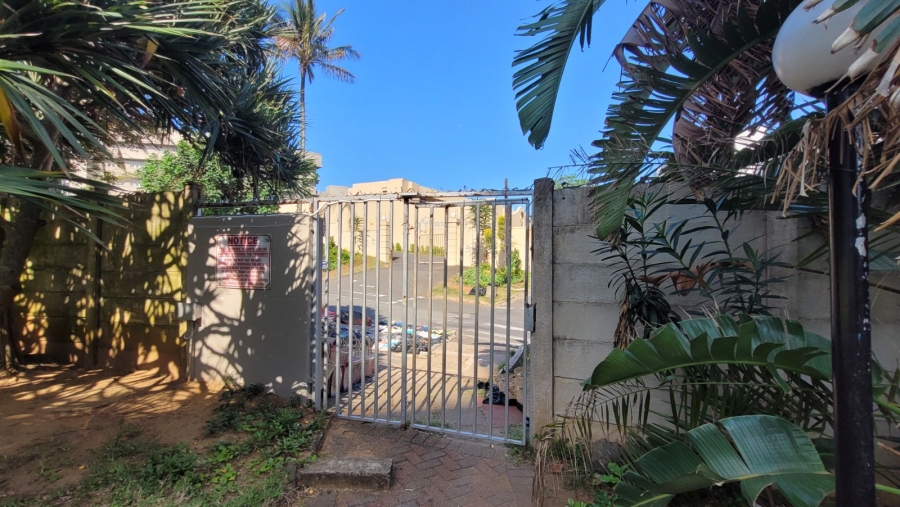 To Let 2 Bedroom Property for Rent in Compensation Beach KwaZulu-Natal