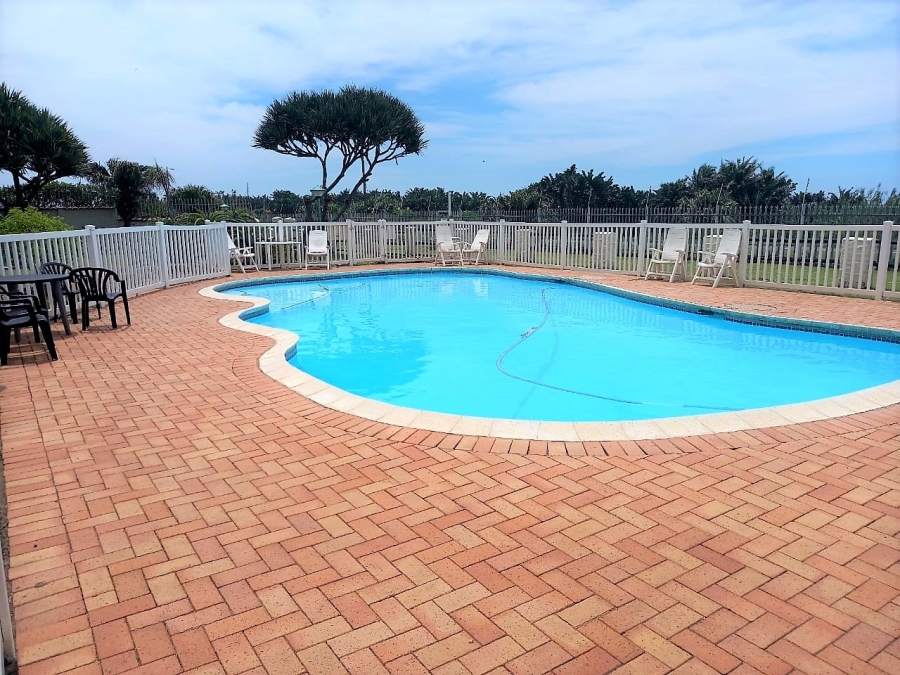 2 Bedroom Property for Sale in Uvongo KwaZulu-Natal