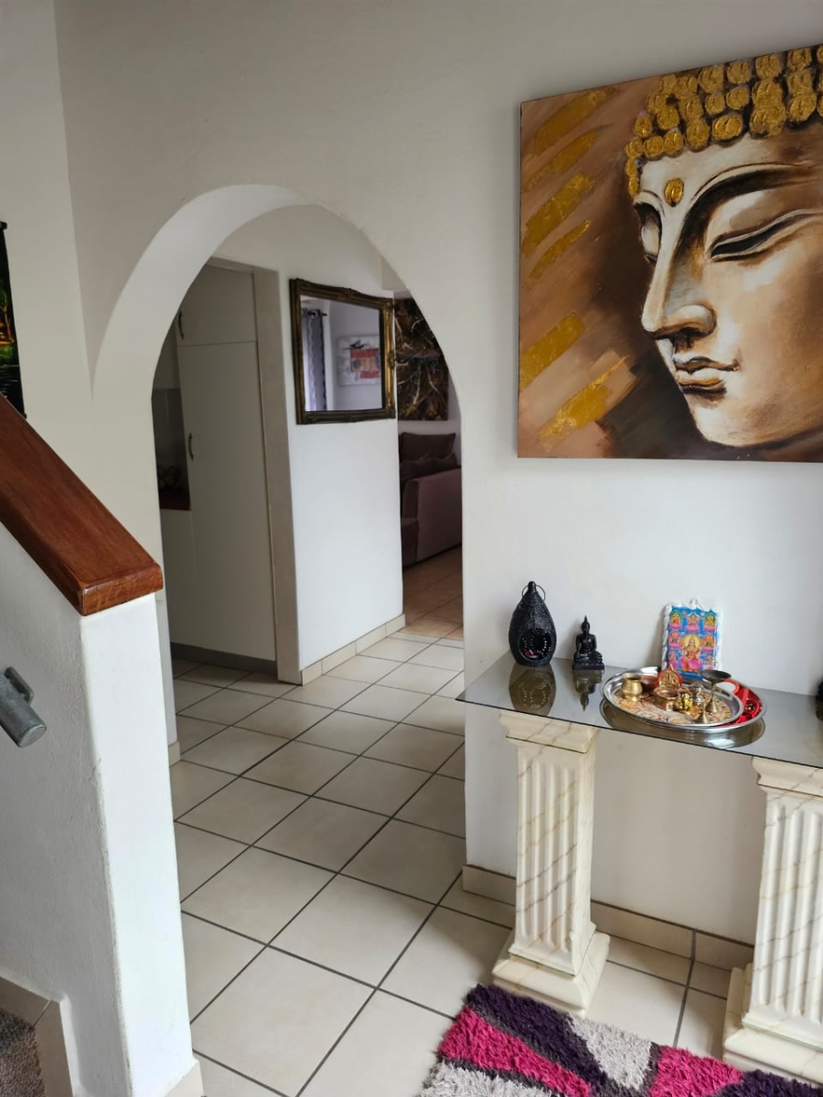 2 Bedroom Property for Sale in Umtentweni KwaZulu-Natal