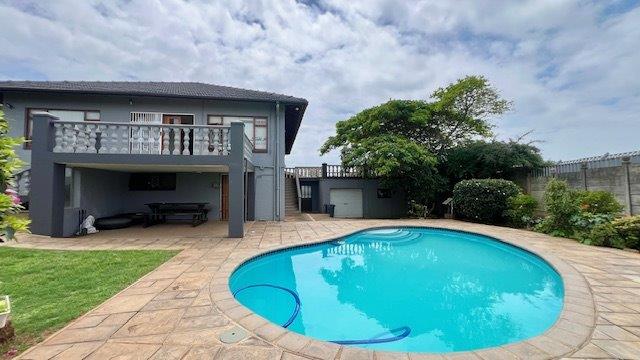 3 Bedroom Property for Sale in Uvongo KwaZulu-Natal