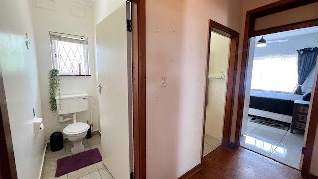 3 Bedroom Property for Sale in Uvongo KwaZulu-Natal